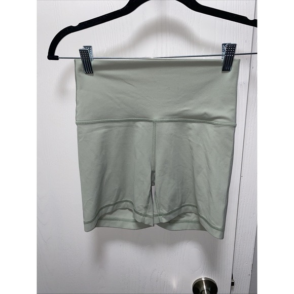 TNA Pants - TNAction Sage Green High-Waisted Biker Shorts Size Small Buttery Soft Athleisure
